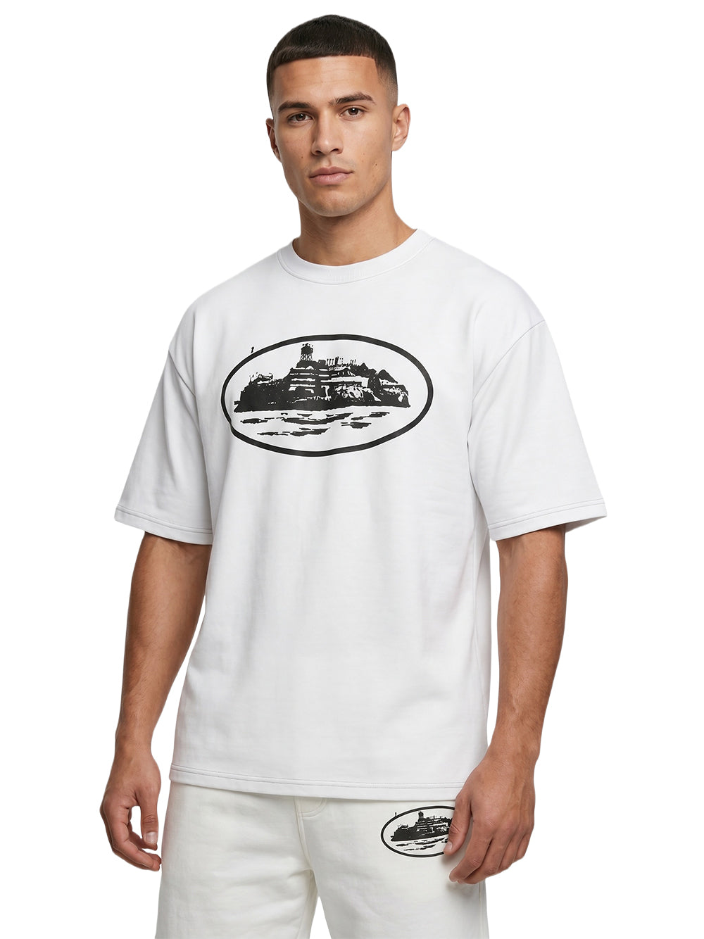 Monochrome Fortress Graphic Oversized Set
