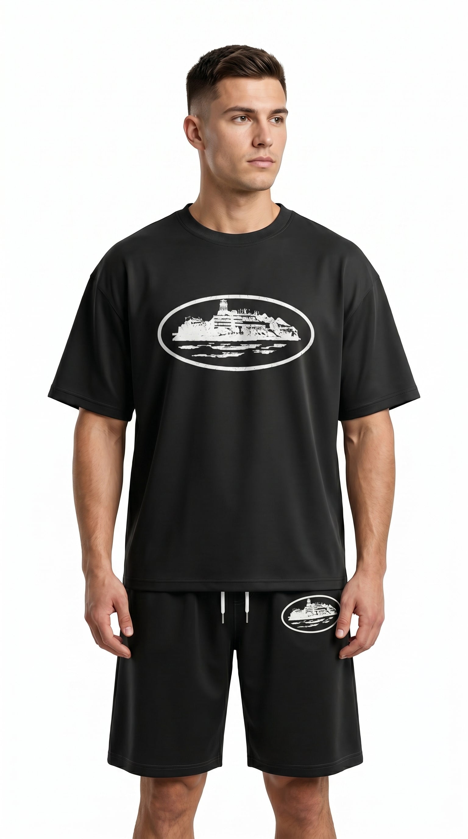 Monochrome Fortress Graphic Oversized Set