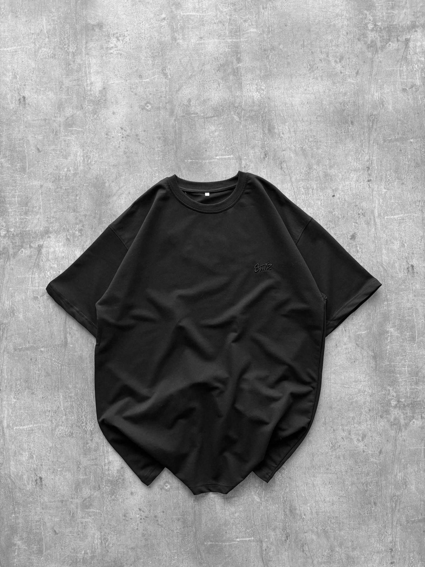 SNT. Oversized Essential Black Tee