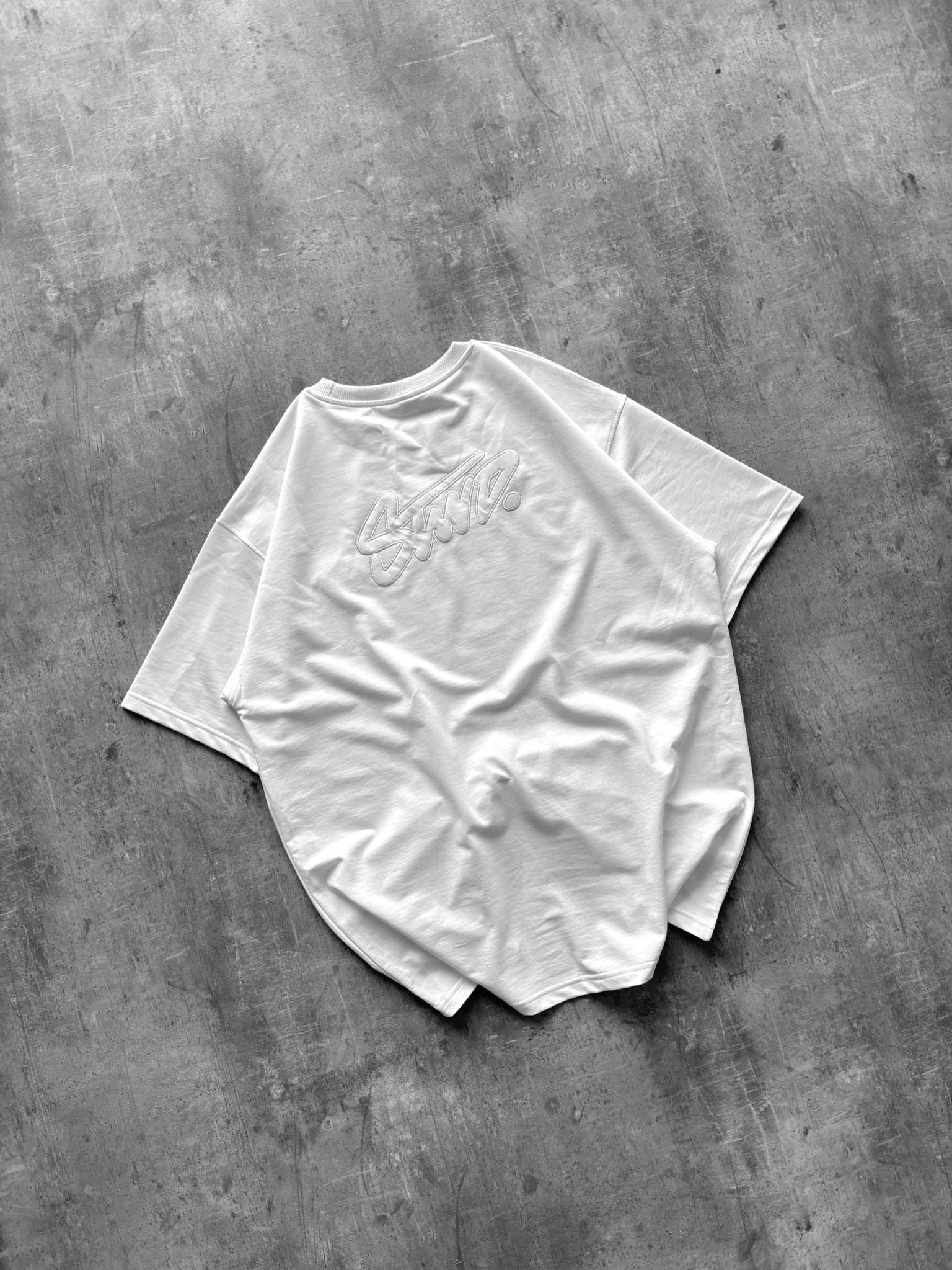 SNT. Oversized Essential Black Tee